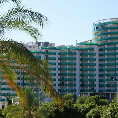 Benidorm Park アパート